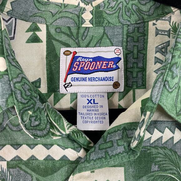 Reyn Spooner Hawaiian Shirt Mens XL University of Hawaii Short Sleeve Button Up - Picture 7 of 7
